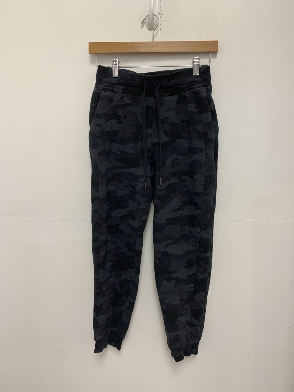 Lululemon Ready to Rulu Jogger Heritage Camo Grey Size 4 High Rise